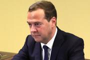 Стало известно, когда Медведев распределит обязанности между вице-премьерами