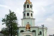 Как «верующие» в храме в центре Москвы на журналиста напали...