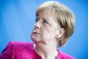 Глава МВД Германии о Меркель: я больше не могу работать с этой женщиной