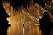 В Таиланде приостановлена операция по спасению из пещеры детей