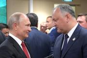 Додон заявил, что не намерен "дружить с Западом против России"
