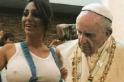 Папа римский призвал молодежь заботиться о своей сексуальности
