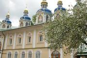 Песков поведал о посещении Путиным Псково-Печерского  монастыря