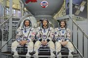 Космонавты на МКС вышли работать в открытый космос