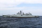 Российский фрегат встретился с американским эсминцем в проливе Босфор