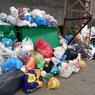 От петербуржцев за день поступило 352 жалобы на мусор