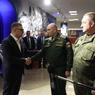 Губернатор Алексей Текслер передал необходимое оборудование землякам в зону СВО