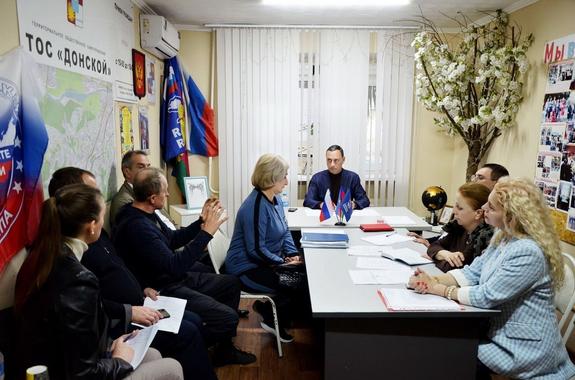 Депутат Тепляков направил прокурорам запрос на счёт некачественного капремонта