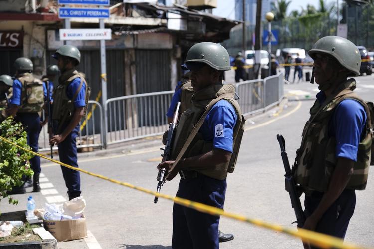 СМИ: при подсчете жертв взрывов власти Шри-Ланки ошиблись на 100 человек