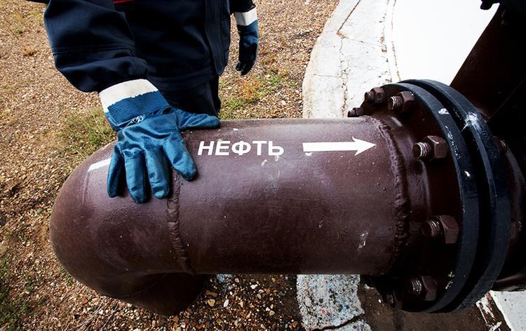 Украина прекратила транзит российской нефти