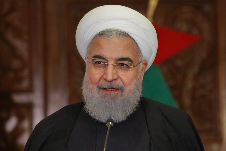 Власти Ирана намерены игнорировать нефтяные санкции США