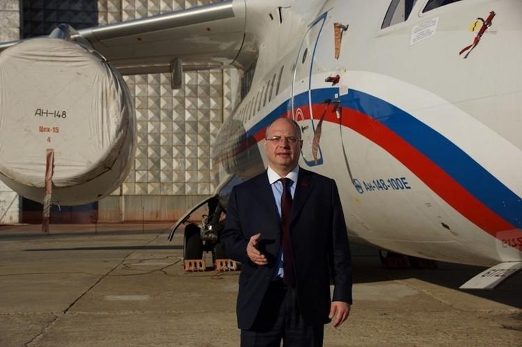 Депутат ГД С.Гаврилов: "Государство должно взять на себя подготовку пилотов, а не перекладывать эту задачу на авиакомпанию"