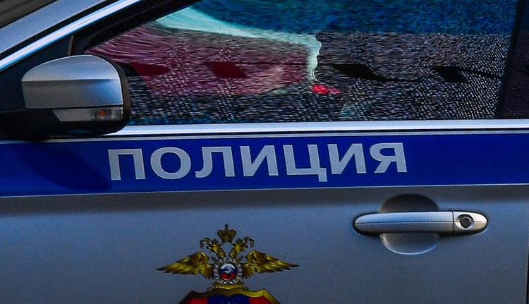 В одной из школ Саратовской области подросток ударил девочку ледорубом