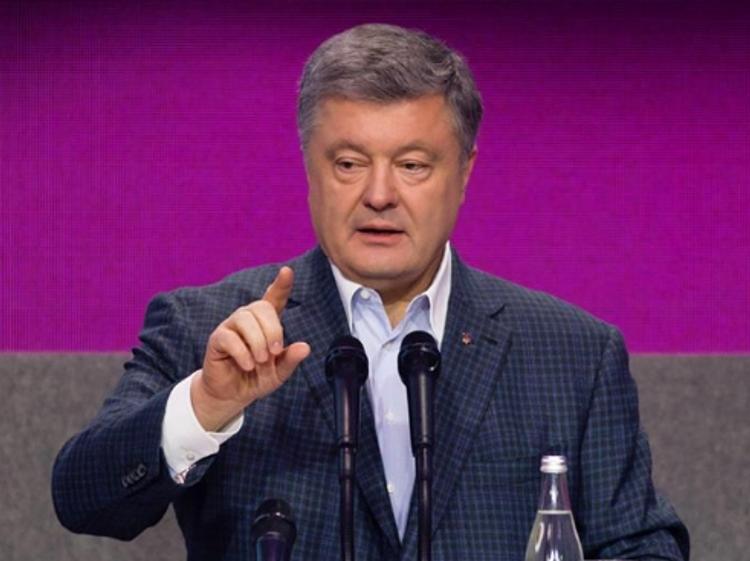 Порошенко требует объяснить предложение по снятию блокады Донбасса