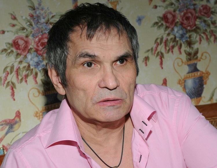 PR-директор Алибасова заявил, что его состояние остается тяжелым