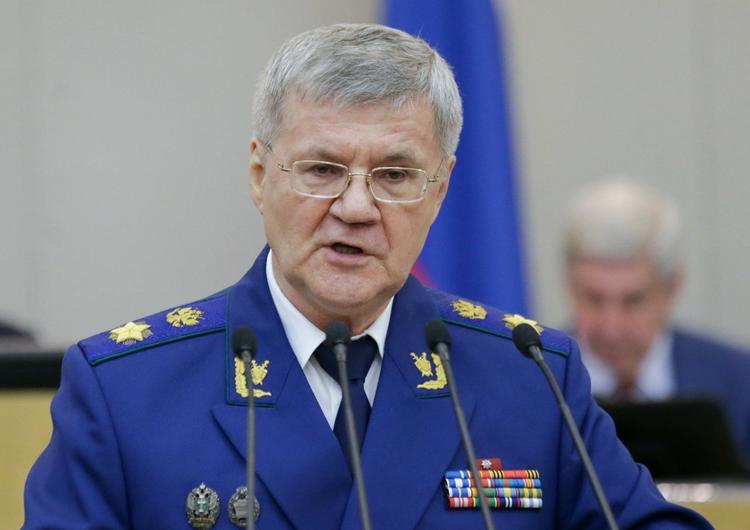 Генеральный прокурор России Юрий Чайка выступил за возвращение прокурорам права на аресты
