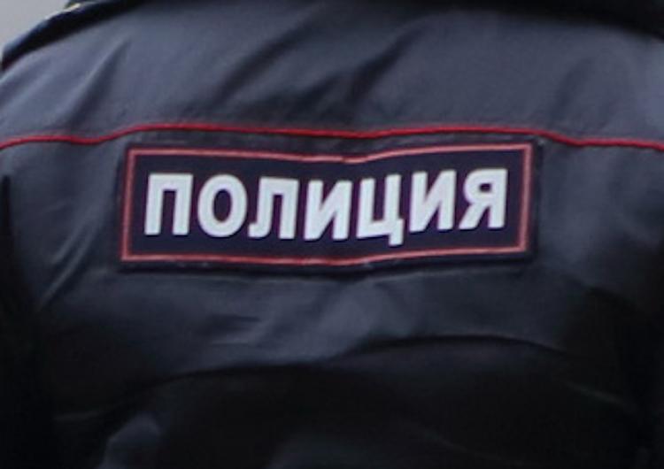 Торговцев поддельными медкнижками задержали в центре Москвы