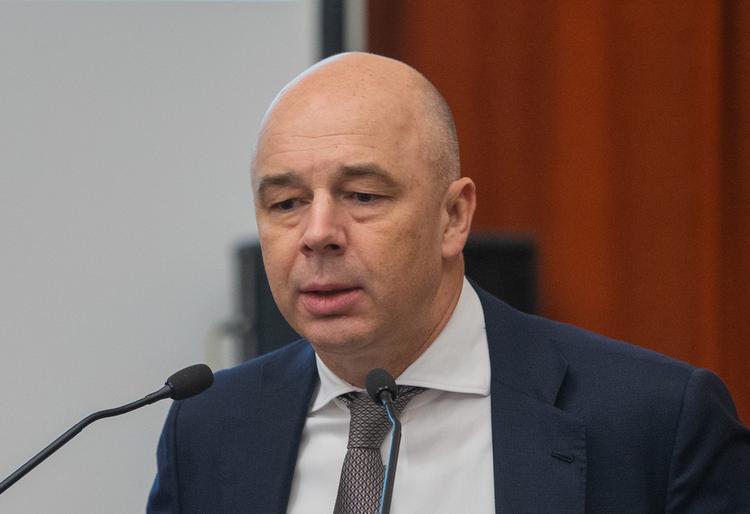 Министр финансов РФ назвал "жизнь в кредит" нормальной