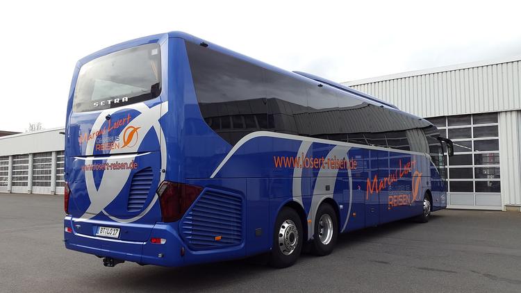 Два экскурсионных автобуса столкнулись в Сочи