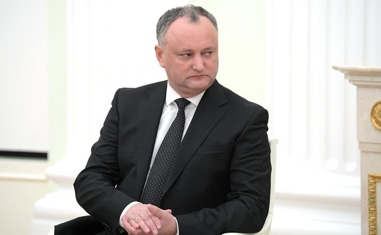 Додон отменил указ о роспуске парламента Молдавии и проведении досрочных выборов