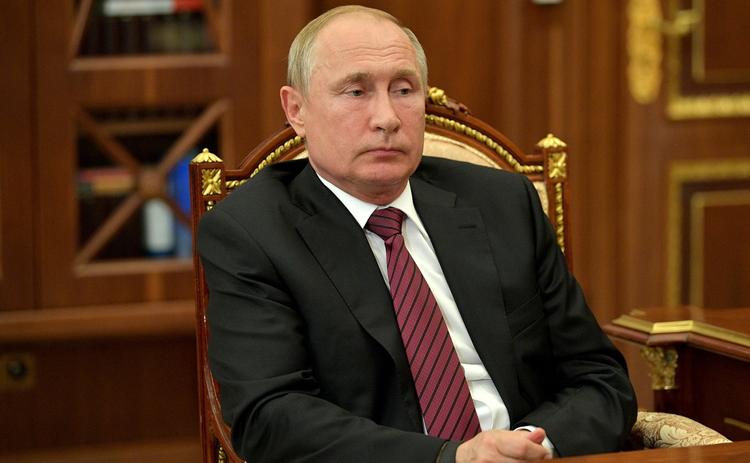Президент Путин уволил двух генералов МВД после прекращения дела Ивана Голунова