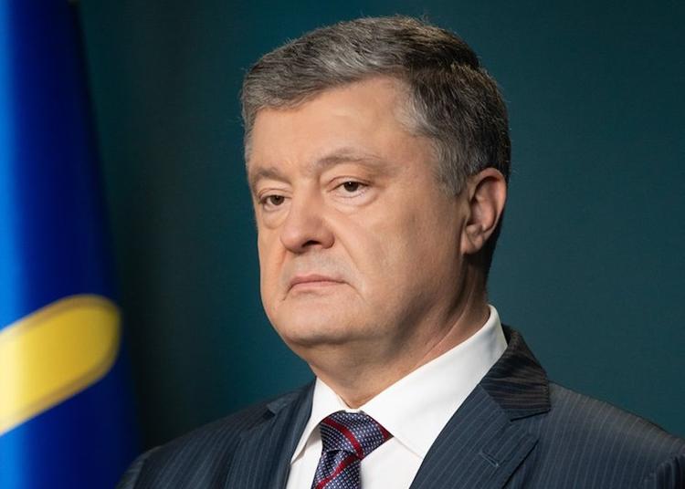 Порошенко не исключает, что Киев откажется от претензий на Крым