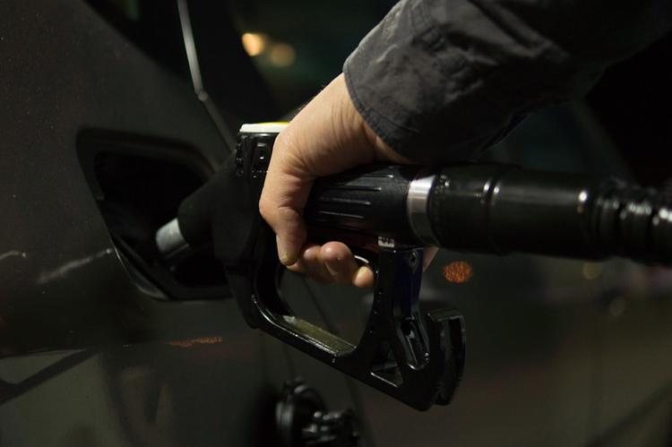 Стоимость бензина в Грузии достигла исторического максимума