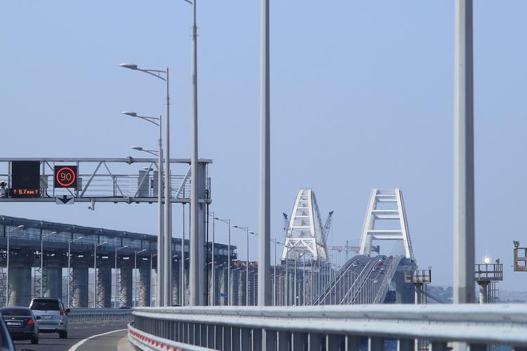 Постпред Зеленского в Крыму призвал ввести санкции из-за Крымского моста