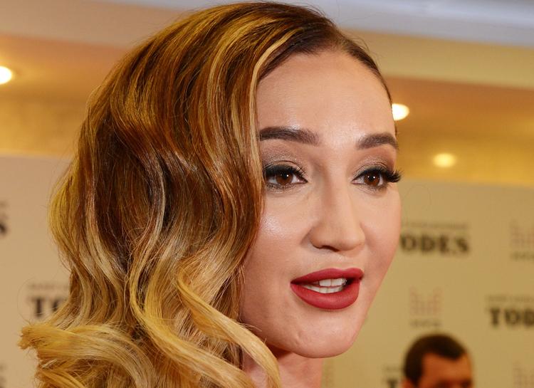 Ольга Бузова призналась, что иногда ест один раз в день