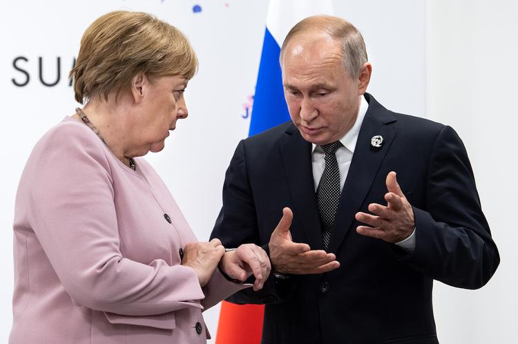 Трамп толкает Германию к России