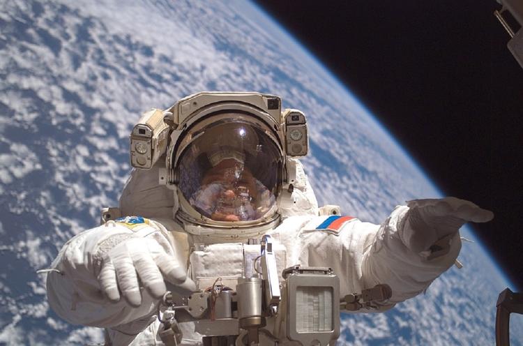 Космонавт рассказал, как можно умываться и принимать душ в состоянии невесомости