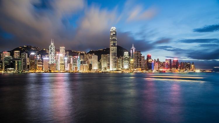 Китай требует, чтобы США "не совали нос в дела Гонконга"