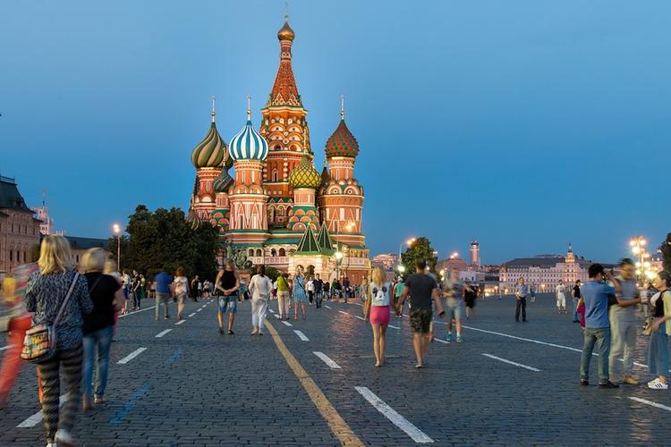 Туристку из Индии обокрали на Красной площади в Москве