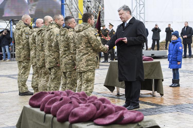 В ДНР узнали о планах сторонников Порошенко в ВСУ сорвать урегулирование в Донбассе