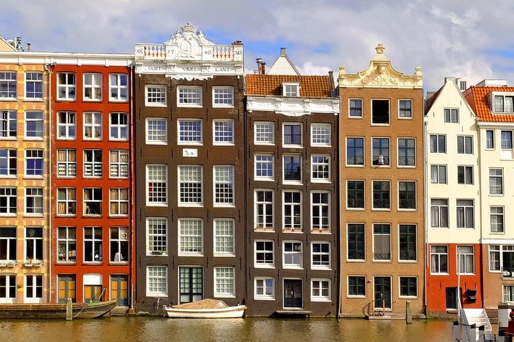 Правительство Нидерландов отказывается от названия Голландия