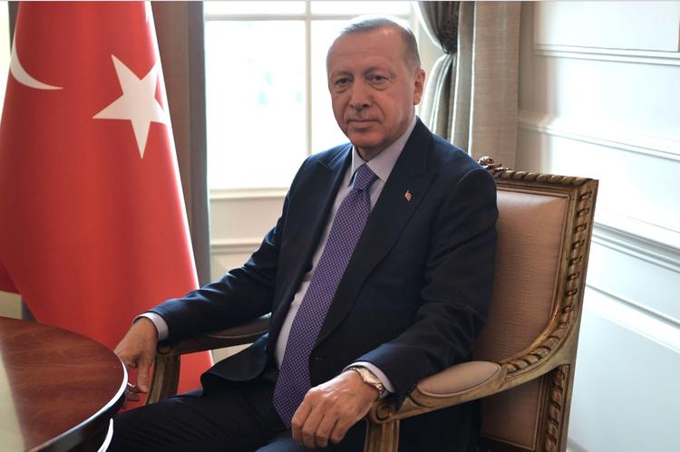 Эрдоган обвинил западные страны в двуличии
