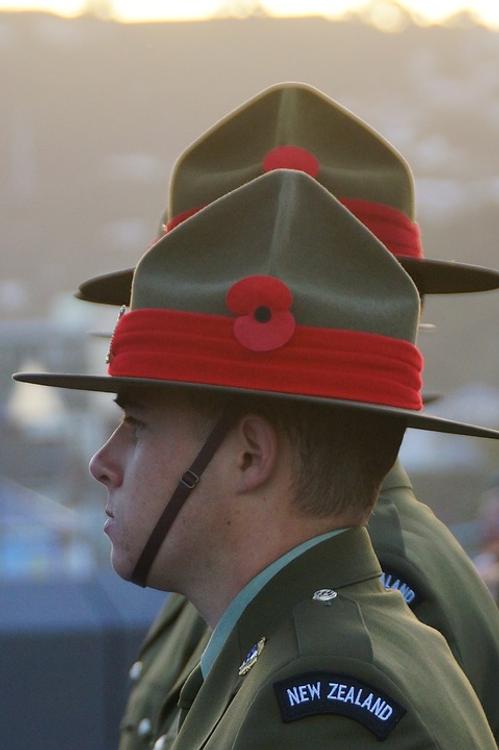 В Новой Зеландии командование разрешит солдатам  носить накладные ресницы