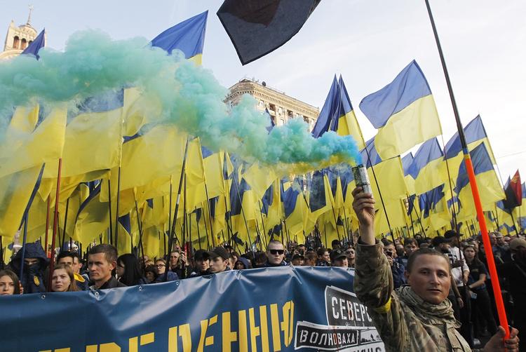 Вероятный сценарий начала гражданской войны на Украине озвучил спикер радикалов
