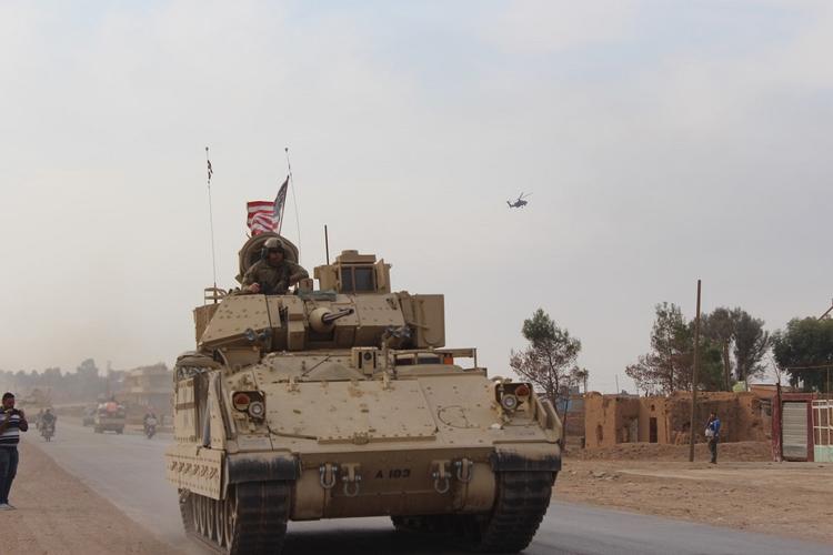 «Позорное военное поражение» США в Сирии предрек экс-сотрудник Генштаба России