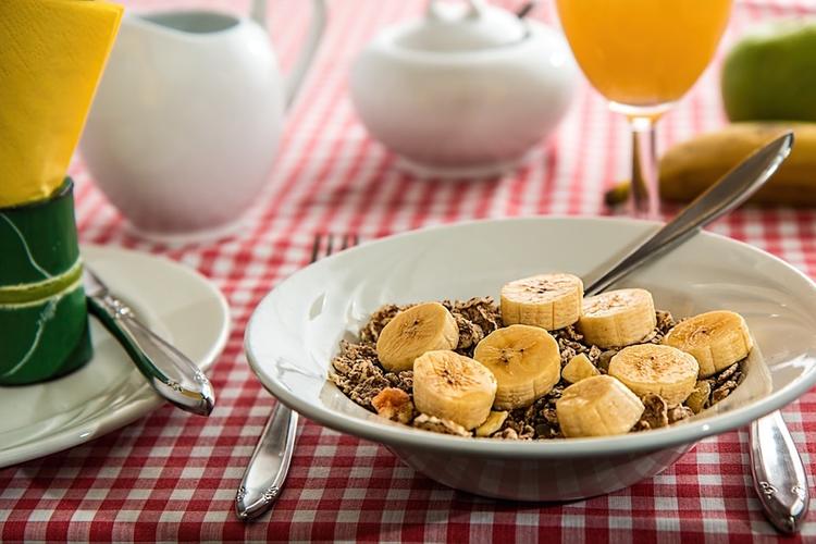 Исследование: пропуск завтрака негативно сказывается на учебе