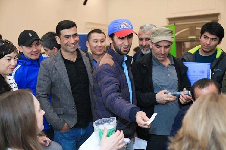 Путь к легальной жизни и работе