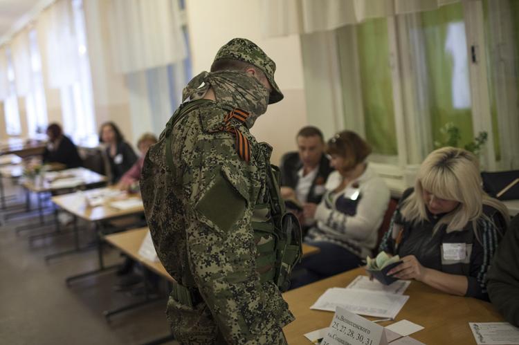 Сценарий грозящей республикам Донбасса политической катастрофы описал экс-спикер ДНР