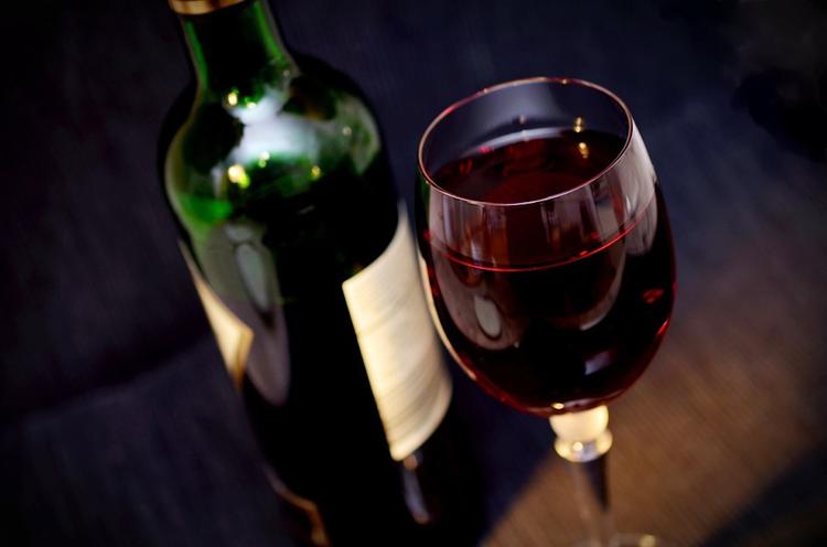 Японские ученые утверждают, что алкоголь провоцирует развитие рака