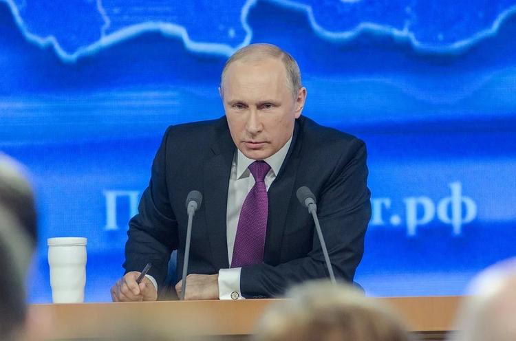 Путин дал оценку рекордному неисполнению бюджета в триллион рублей