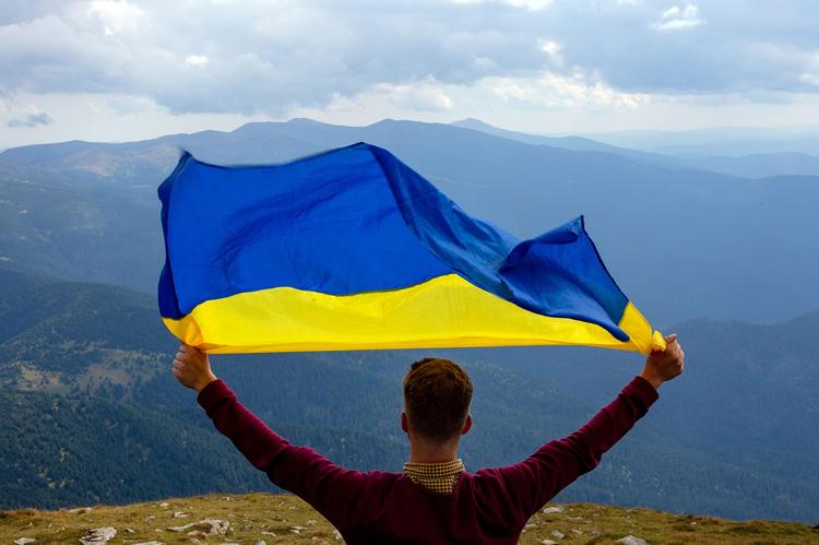Политолог раскрыл момент начала развала «украинской олигархической республики» 