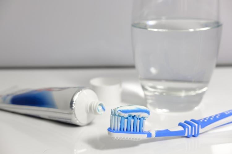 Стоматолог назвала ключевые ошибки при чистке зубов