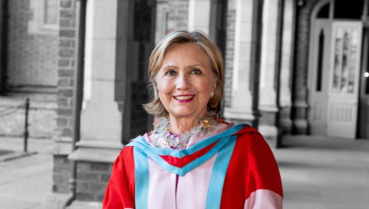 Клинтон стала ректором британского университета