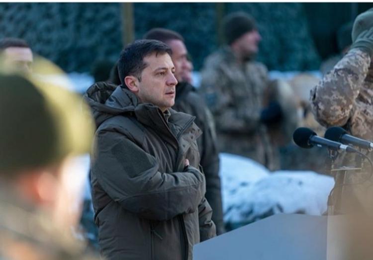 Президент Украины Владимир Зеленский срочно возвращается в Киев