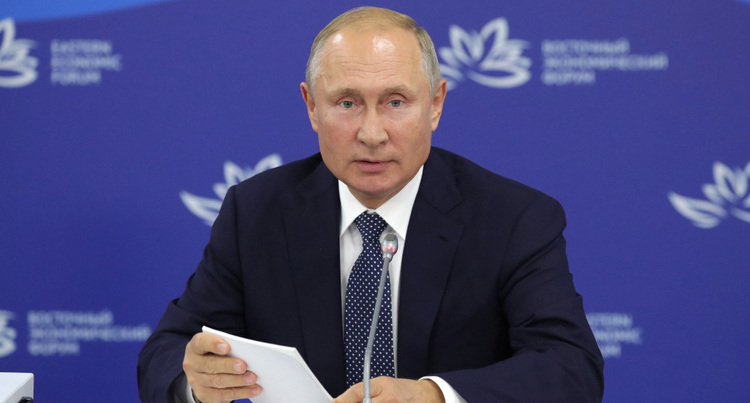 Путин понаблюдал за учениями в Черном море