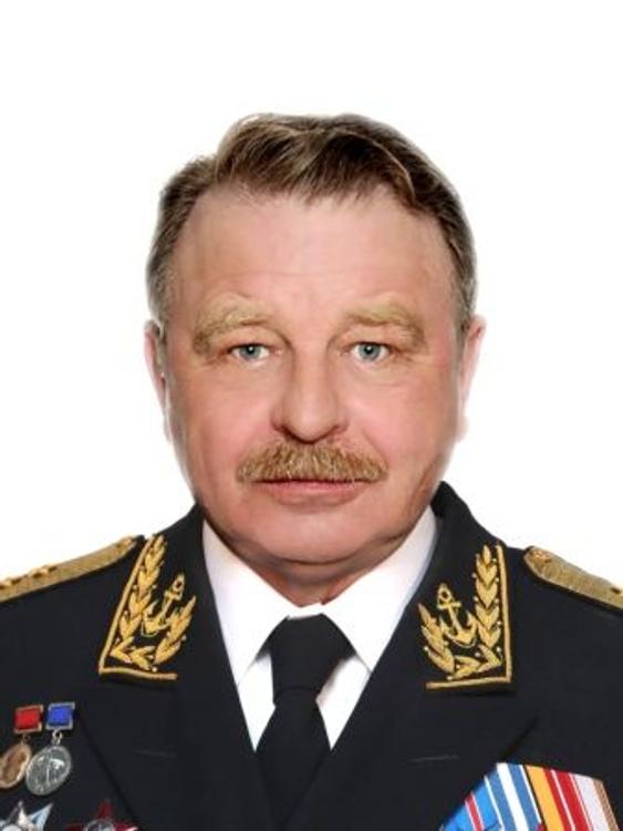 Российский адмирал оценил высказывание украинского аналитика о «похоронах» «надводного флота» России